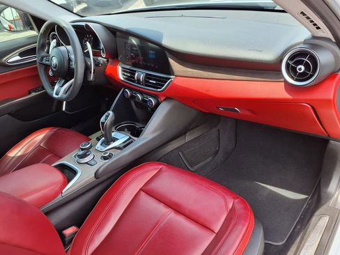 Used 2021 Alfa Romeo Giulia Ti w/ Nero Edizione RWD image 11