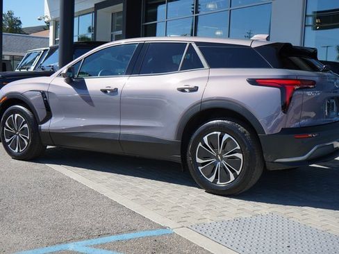 New 2026 Chevrolet Blazer EV LT image 6