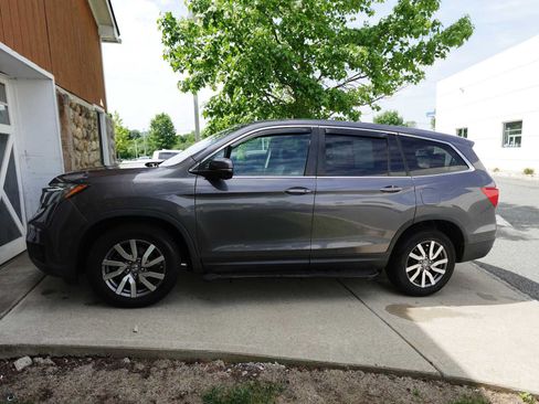 Used 2020 Honda Pilot EX-L image 4