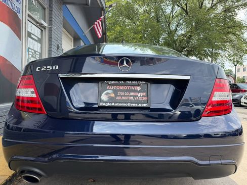 Used 2014 Mercedes-Benz C 250 Sedan w/ Premium 1 Package image 4