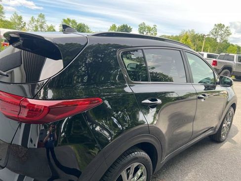 Used 2022 Kia Sportage Nightfall Edition w/ Nighfall AWD Premium Package image 5