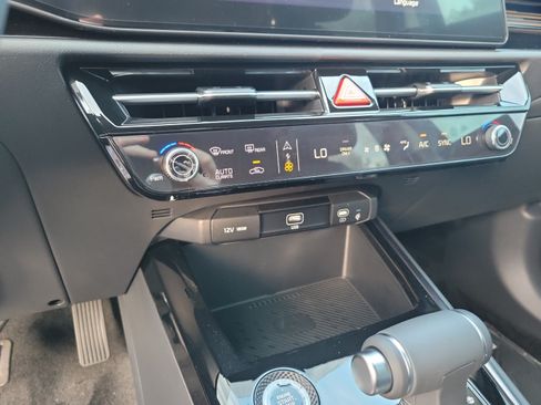 New 2026 Kia Niro EX w/ EX Premium Package FWD image 22