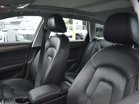 Used 2014 Audi A4 Premium w/ Lighting Package image 16
