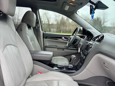 Used 2015 Buick Enclave Leather image 11