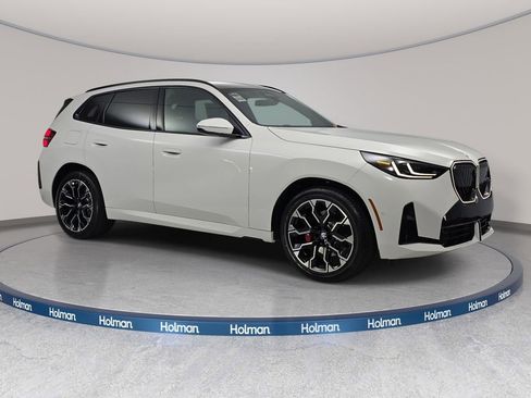 New 2026 BMW X3 xDrive30 w/ Premium Package image 3