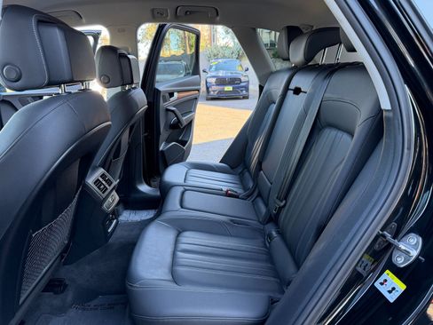 Used 2022 Audi Q5 2.0T Premium image 18