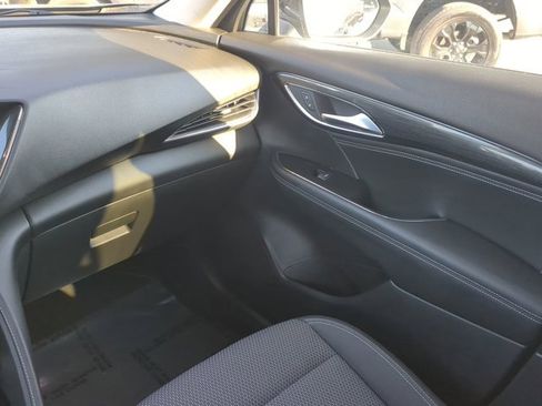 Used 2022 Buick Envision Preferred image 17