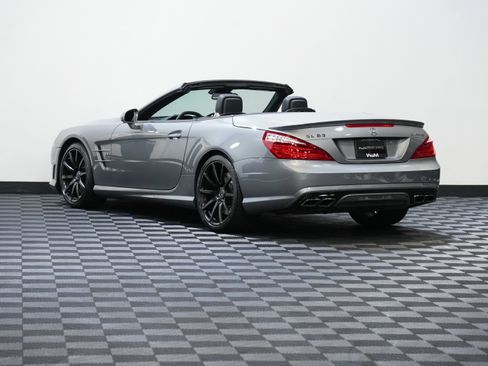Used 2013 Mercedes-Benz SL 63 AMG image 8