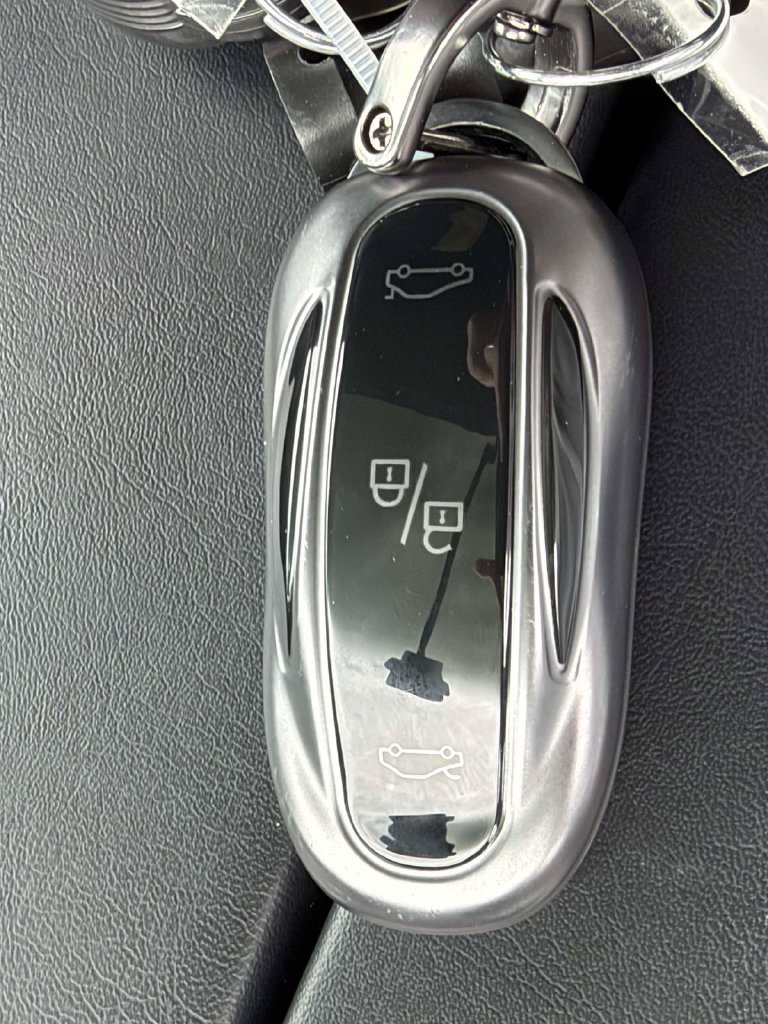 Used 2020 Tesla Model X Long Range AWD/4WD image 32