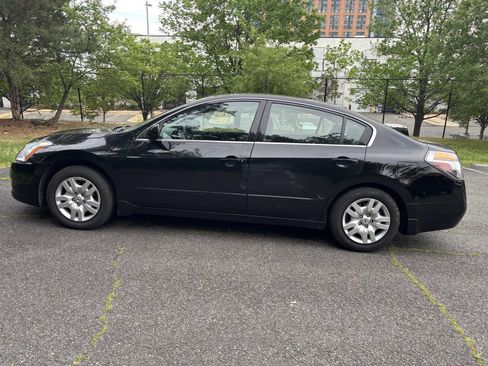 Used 2012 Nissan Altima 2.5 S FWD image 5