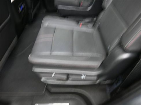 Used 2022 Chevrolet Tahoe RST w/ Luxury Package image 23