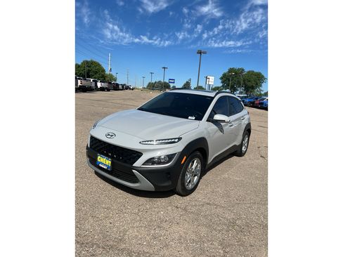 Used 2022 Hyundai Kona SEL w/ Convenience Package AWD/4WD image 12