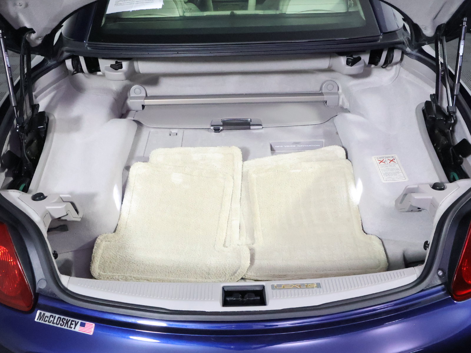 Used 2002 Lexus SC 430 Convertible RWD image 12
