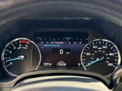 Used 2022 Ford F350 Platinum image 25