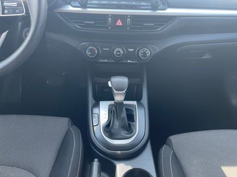 Used 2023 Kia Forte LXS FWD image 11