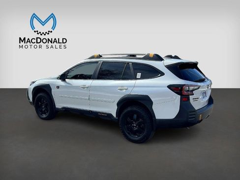Used 2022 Subaru Outback Wilderness w/ Wilderness Package image 6