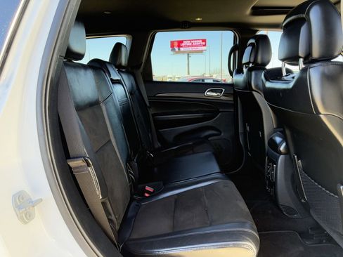 Used 2019 Jeep Grand Cherokee Altitude image 29