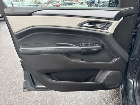 Used 2014 Cadillac SRX FWD image 23