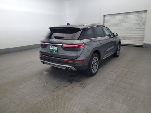 Used 2022 Lincoln Corsair AWD w/ Equipment Group 101A image 9