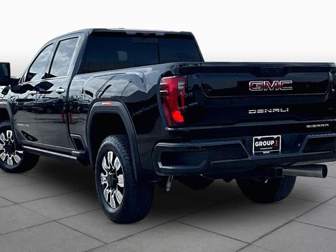 Used 2025 GMC Sierra 2500 Denali w/ Denali Reserve Package AWD/4WD image 12
