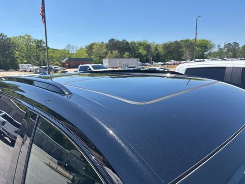 Used 2024 Cadillac XT6 Sport w/ Technology Package image 4