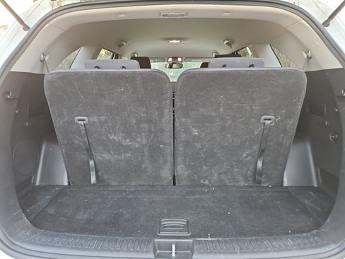 Used 2016 Kia Sorento LX w/ LX Convenience Package image 17