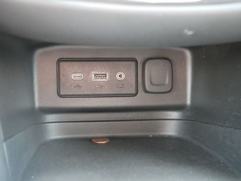 Used 2020 Chevrolet Equinox LT FWD image 33