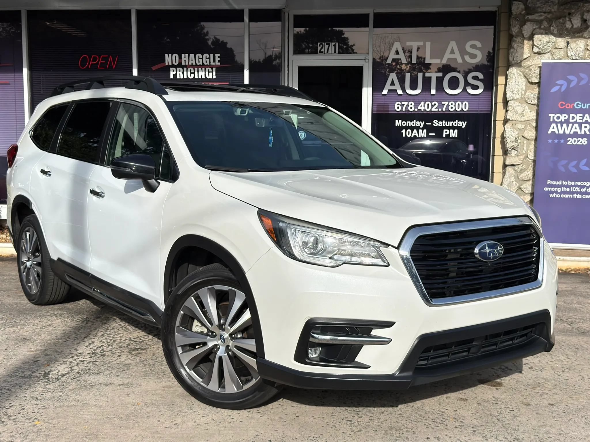 Used 2022 Subaru Ascent Touring AWD/4WD image 2