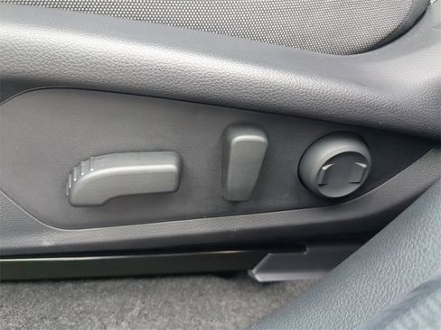 New 2026 Subaru Crosstrek 2.0i Premium image 18