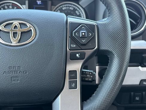Used 2023 Toyota Tacoma SR5 RWD image 17