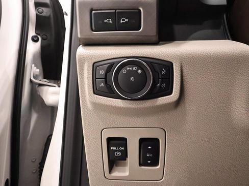 Certified 2019 Ford F150 Limited w/ Trailer Tow Package image 26