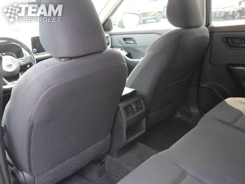 Used 2023 Nissan Rogue S AWD/4WD image 20