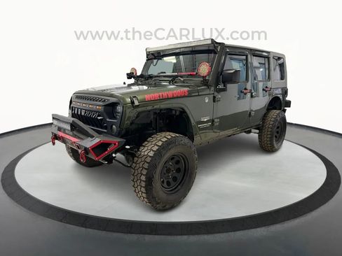 Used 2008 Jeep Wrangler Unlimited Sahara w/ Dual Top Group image 3