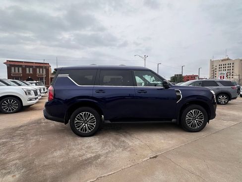 Certified 2025 Nissan Armada Platinum AWD/4WD image 9