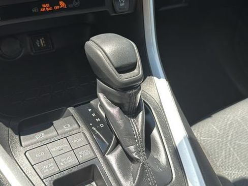 Certified 2025 Toyota RAV4 XLE AWD/4WD image 17