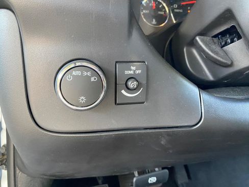 Used 2025 Chevrolet Express 2500 w/ Driver Convenience Package RWD image 47