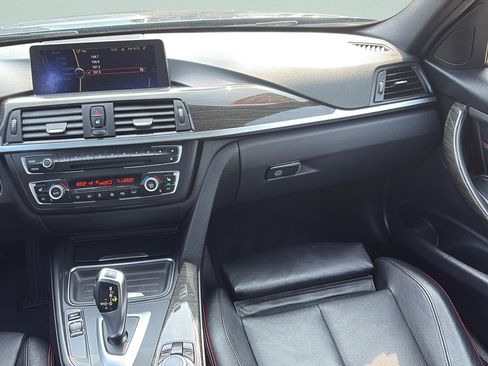 Used 2013 BMW 335i xDrive Sedan AWD/4WD image 14