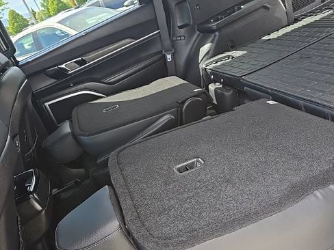 Certified 2025 Kia Telluride EX X-Line AWD/4WD image 14