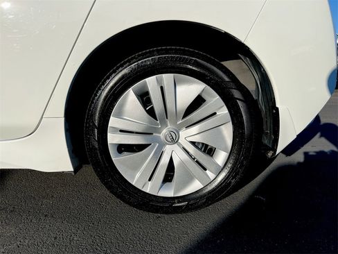 Used 2023 Nissan Leaf S image 27