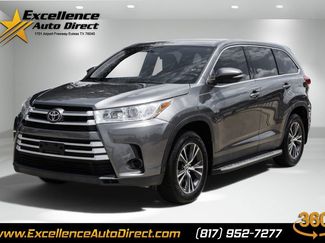 Used 2019 Toyota Highlander LE FWD video 1