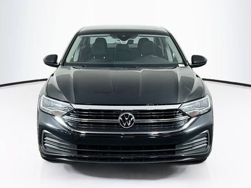 Used 2024 Volkswagen Jetta S FWD image 2