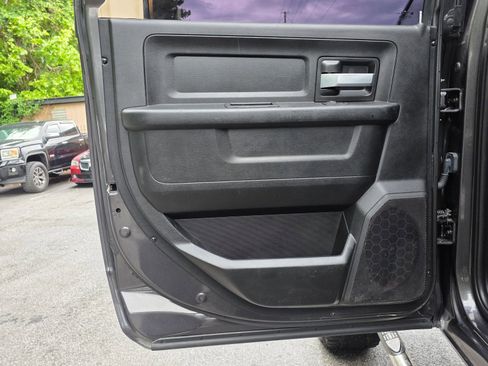 Used 2019 RAM 2500 Tradesman AWD/4WD image 23