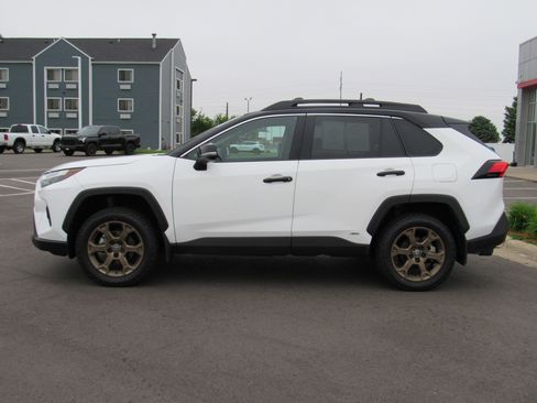 Used 2025 Toyota RAV4 Woodland Edition AWD/4WD image 9