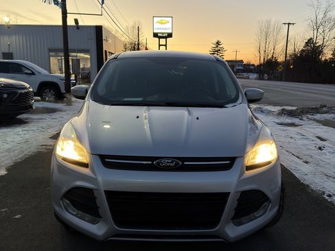 Used 2015 Ford Escape SE image 48