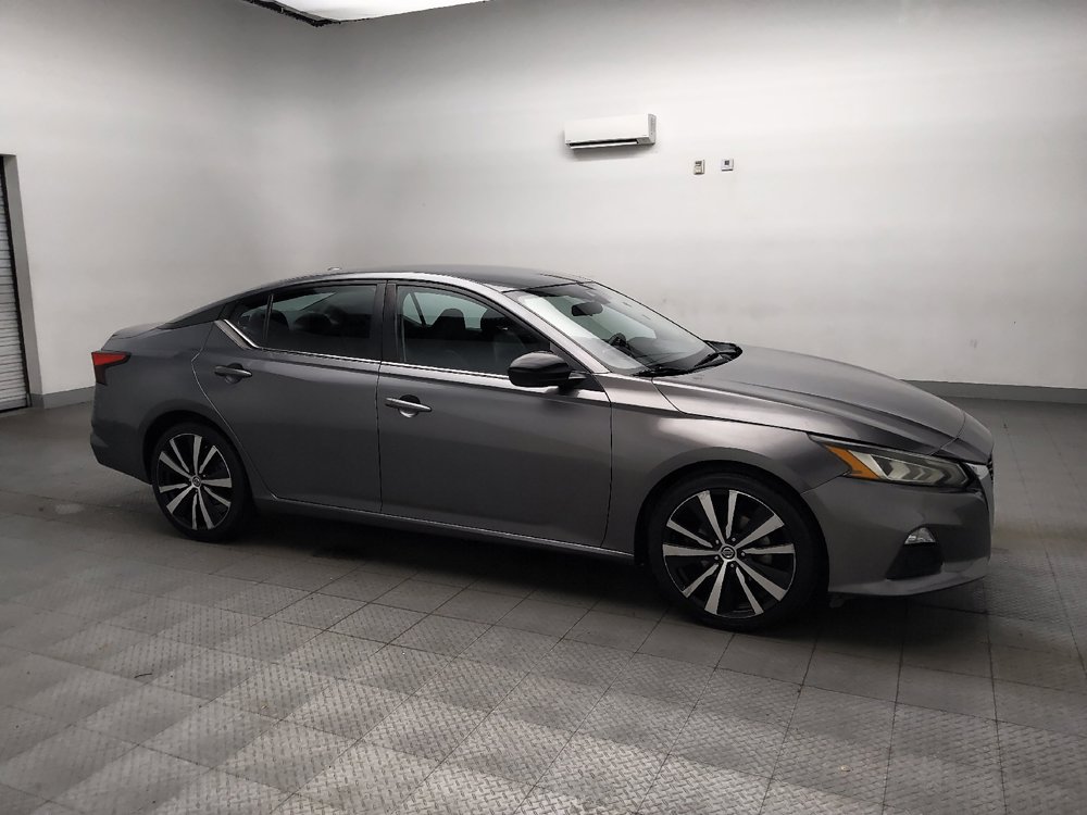 Used 2021 Nissan Altima 2.5 SR FWD image 11