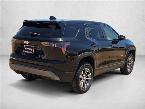 New 2027 Chevrolet Equinox LT w/ Safety and Technology Package FWD image 2