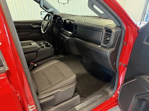 Used 2025 Chevrolet Silverado 1500 LT image 27
