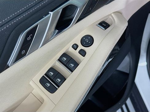 Used 2021 BMW X5 xDrive40i image 21