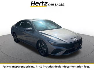 Used 2025 Hyundai Elantra SEL FWD video 1