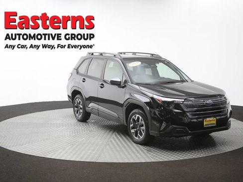 Used 2025 Subaru Forester Premium AWD/4WD image 52